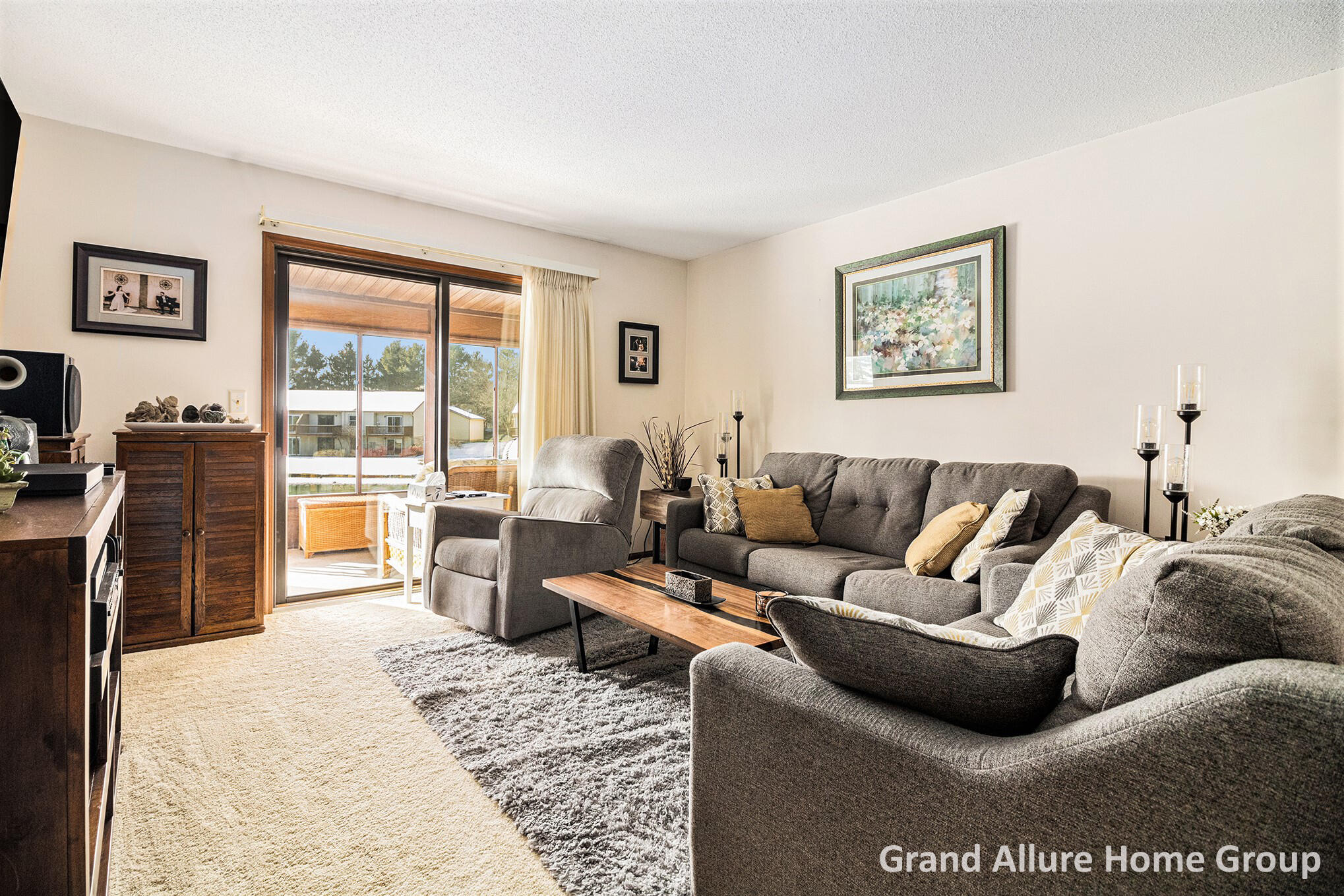 7005 East Springtree Lane Southwest, Unit 31 Grand Rapids, MI 49548 - Photo 4 of 17 _MG_9527