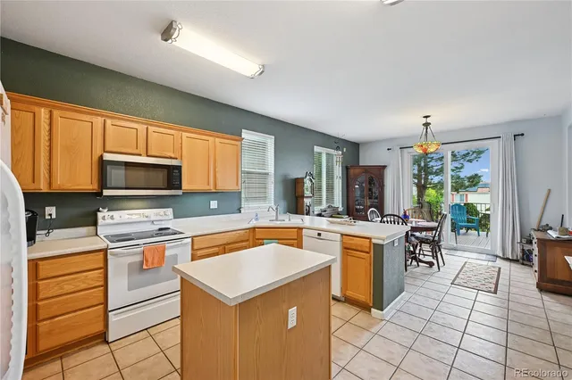 $599,900 | 10213 South Cherryhurst Lane, Highlands Ranch, CO 80126