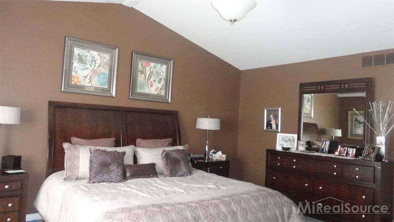3310 Fantail Drive Rochester Hills, MI 48309 - Photo 26 of 54