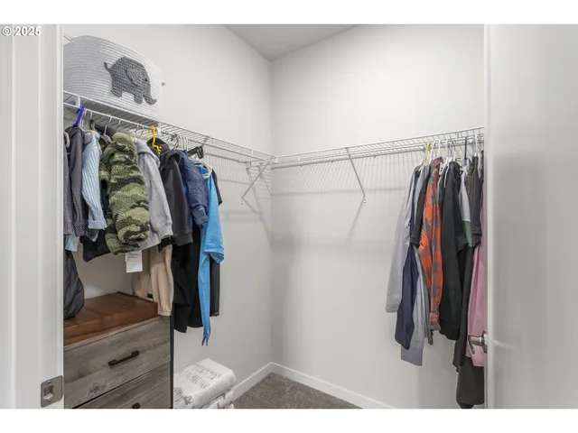 $325,000 | 11715 Southwest Valencia Lane, Unit 202, Wilsonville, OR 97070