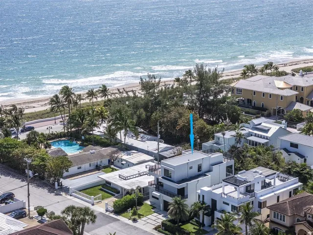 a picture of city view