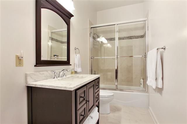 324 Chartres Street, Unit B New Orleans, LA 70130 - Photo 4 of 11