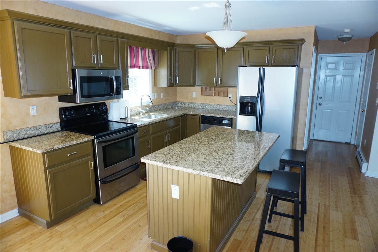 3 Elephant Rock Road Seabrook, NH 03874 - Photo 3 of 19