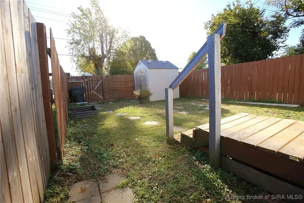 $180,000 | 1406 Chartres Street, New Albany, IN 47150