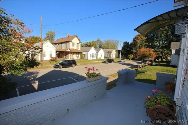 $180,000 | 1406 Chartres Street, New Albany, IN 47150