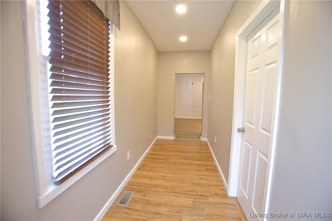 1406 Chartres Street New Albany, IN 47150 - Photo 10 of 34 Hallway