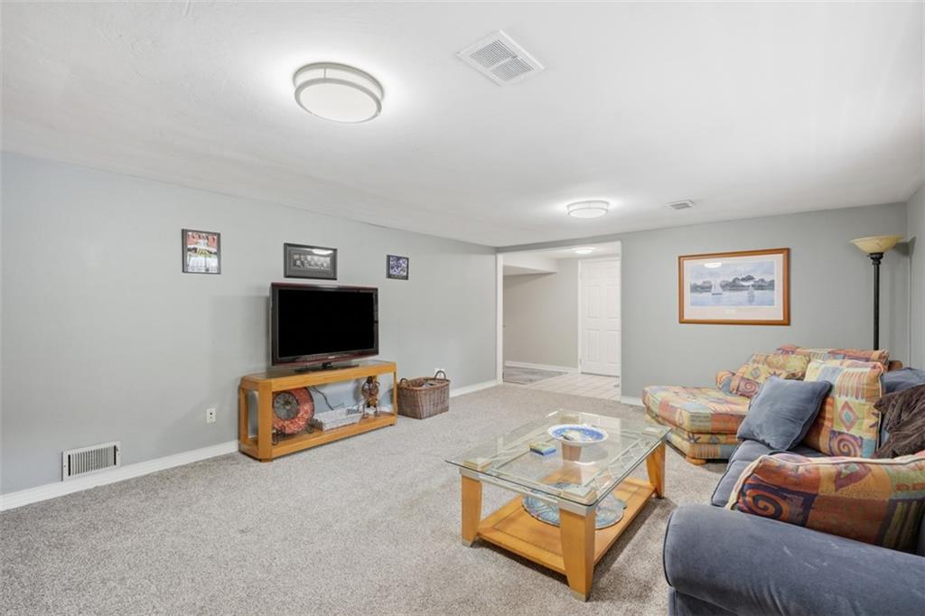 113 Farmingdale Road Wexford, PA 15090 - Photo 32 of 38