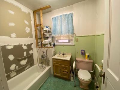 1028 Chartiers Avenue McKees Rocks, PA 15136 - Photo 20 of 25 Bathroom on second floor