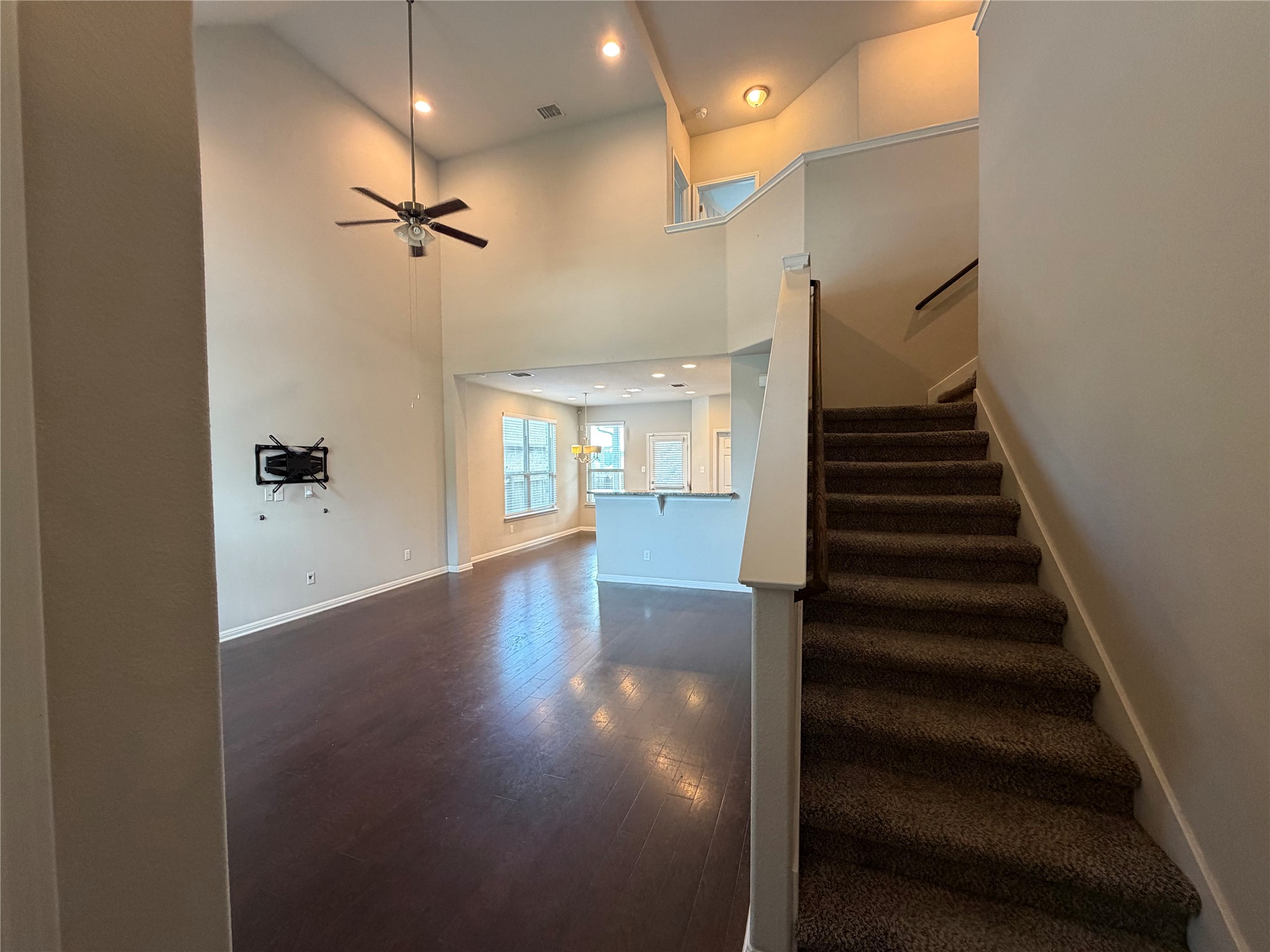 13221 Olivers Way Manchaca, TX 78652 - Photo 2 of 21