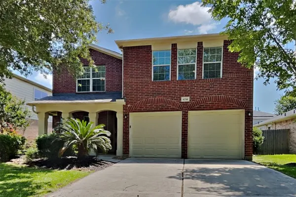 $2,190 | 4714 Pin Oak Creek Lane, Houston, TX 77345