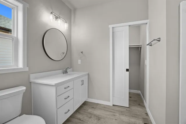 $329,900 | 411 Founders Way, Little Chute, WI 54140