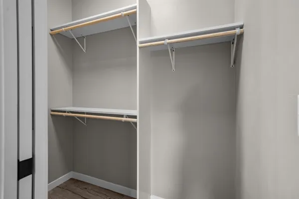 $329,900 | 411 Founders Way, Little Chute, WI 54140