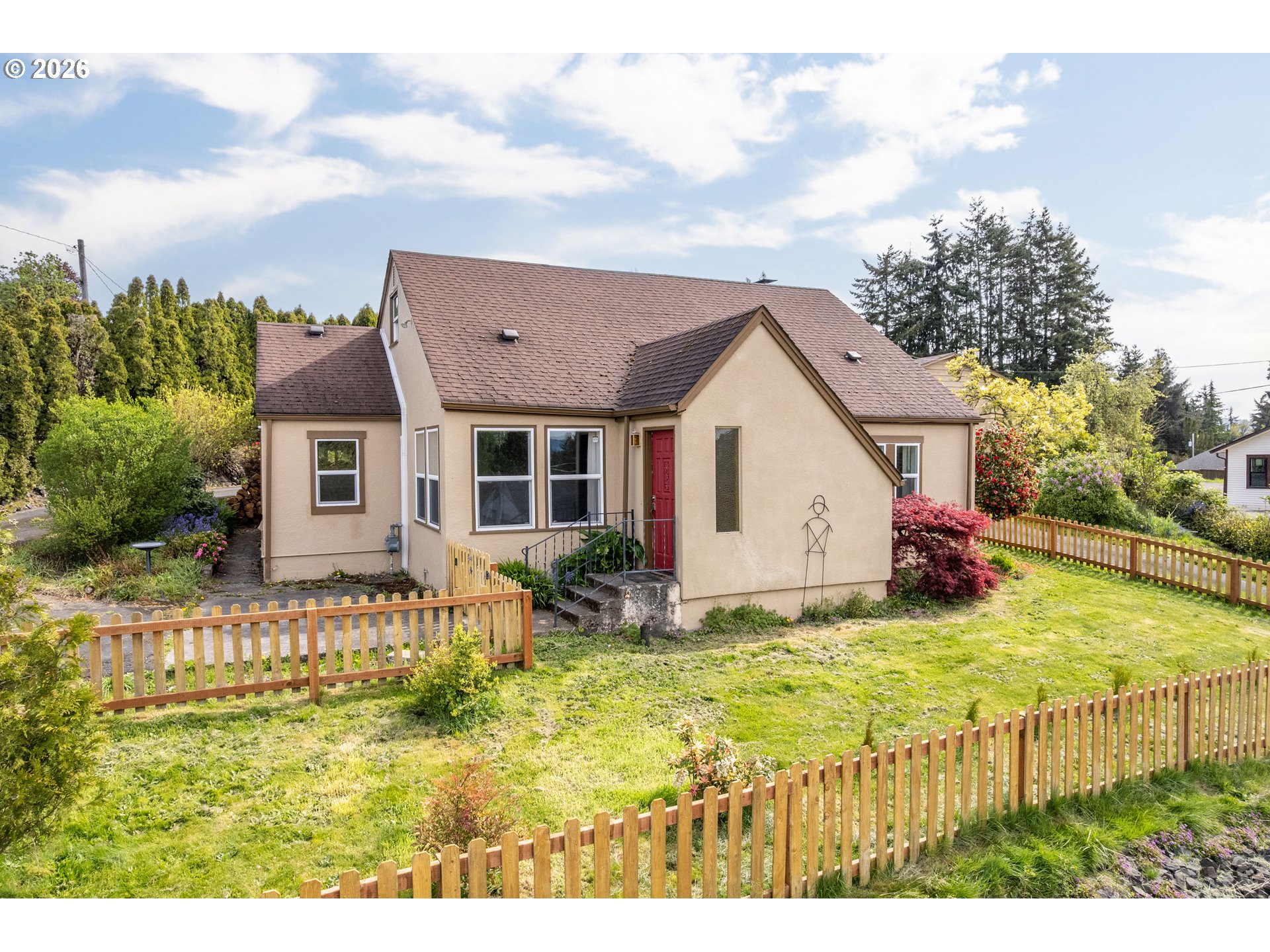 2916 Columbia Heights Road Longview, WA 98632 - Photo 32 of 45