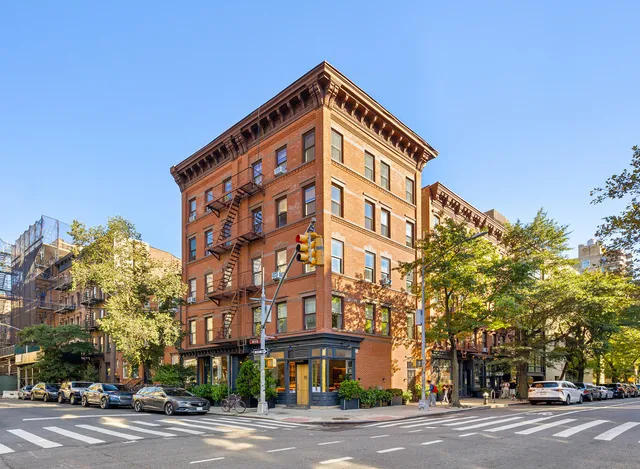 $1,549,999 | 344 West 11th Street, Unit 4W | West Village