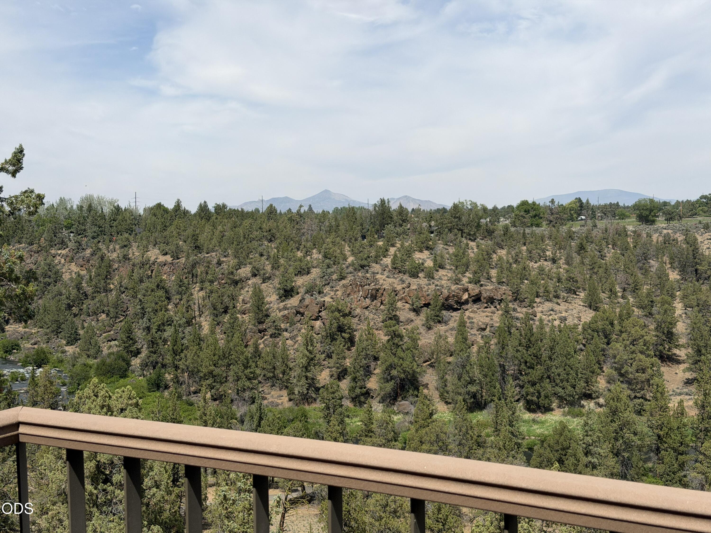 1844 Redtail Hawk Drive, Unit RV55J Redmond, OR 97756 - Photo 35 of 74
