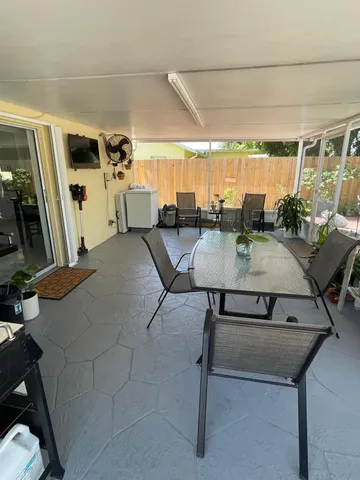 $475,000 | 1063 Concert Way, Royal Palm Beach, FL 33411