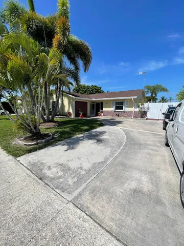 $475,000 | 1063 Concert Way, Royal Palm Beach, FL 33411