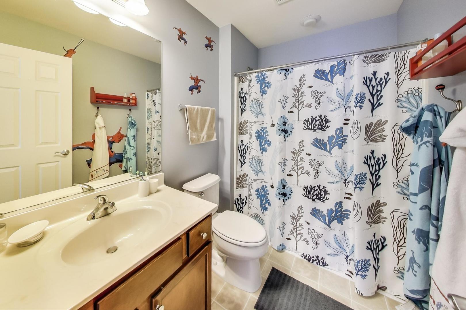 847 Oak Ridge Boulevard Elgin, IL 60120 - Photo 20 of 27 Gallery Image 20
