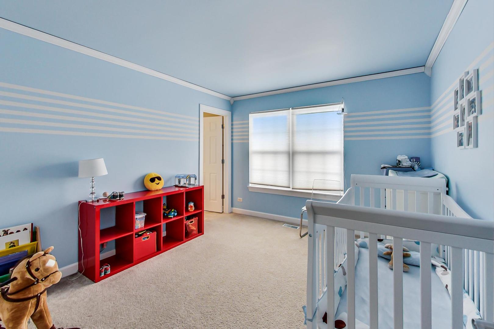 847 Oak Ridge Boulevard Elgin, IL 60120 - Photo 21 of 27 Gallery Image 21