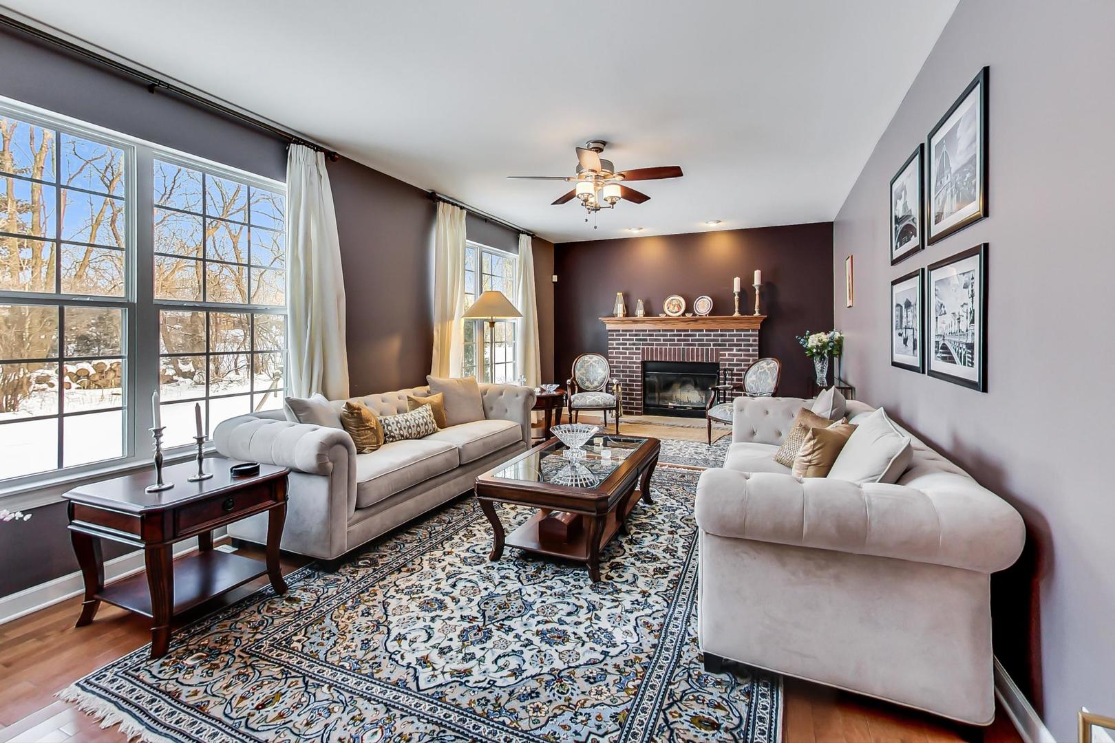 847 Oak Ridge Boulevard Elgin, IL 60120 - Photo 10 of 27 Gallery Image 10
