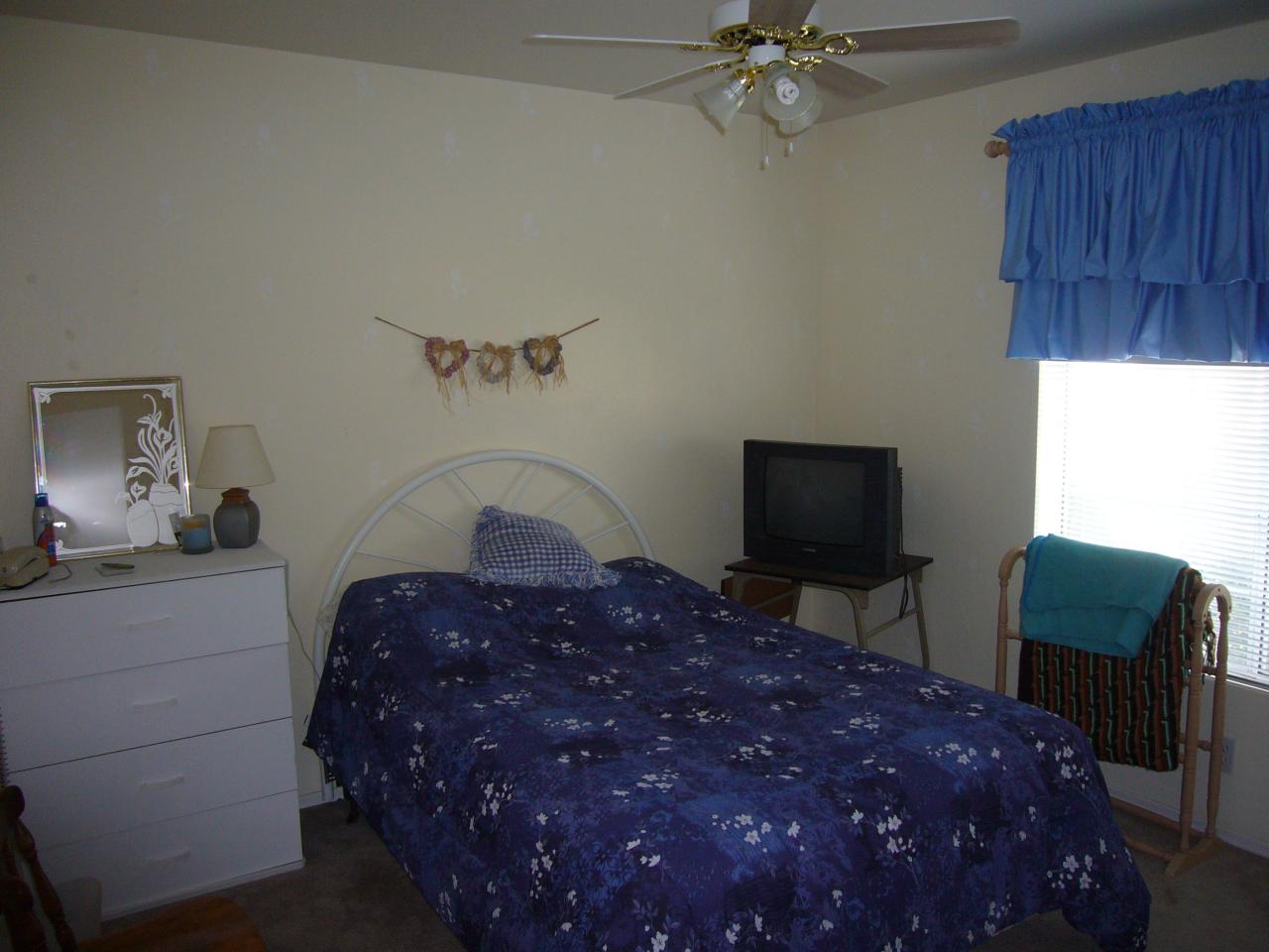 2029 East Devon Road Gilbert, AZ 85296 - Photo 9 of 9 3rd bedroom