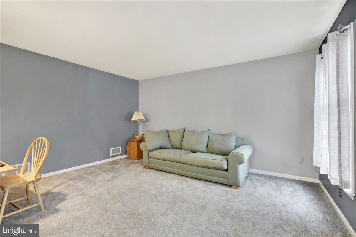 1016 Hartman Road Reading, PA 19606 - Photo 6 of 42