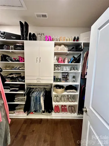 $438,500 | 100 Linestowe Drive, Belmont, NC 28012