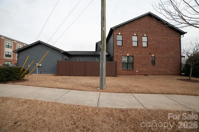 $438,500 | 100 Linestowe Drive, Belmont, NC 28012