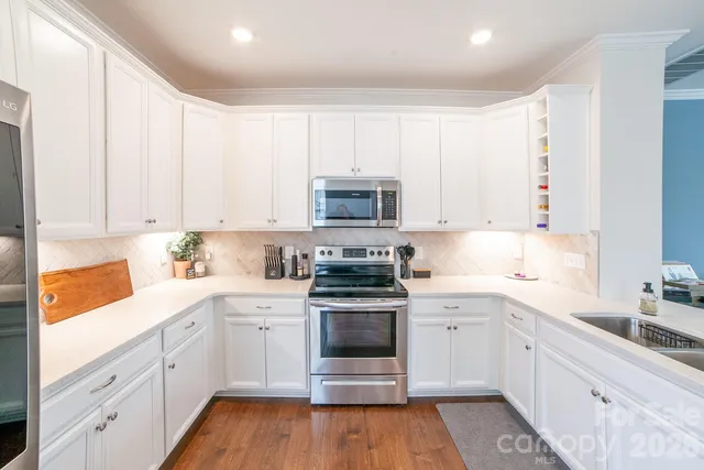 $438,500 | 100 Linestowe Drive, Belmont, NC 28012