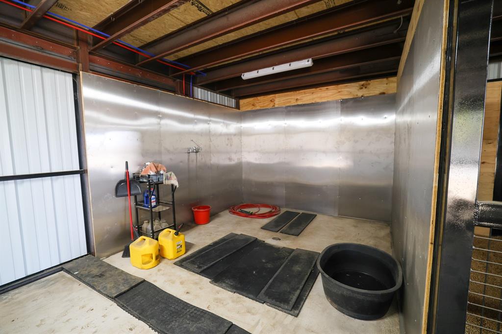 11007 Fm 2450 Sanger, TX 76266 - Photo 5 of 21