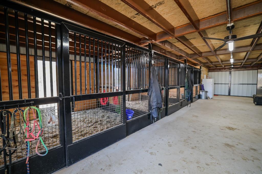 11007 Fm 2450 Sanger, TX 76266 - Photo 6 of 21