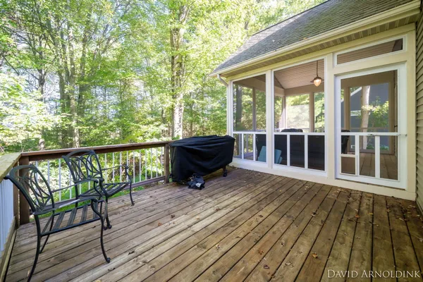 $734,900 | 461 Island View Drive, Holland, MI 49424