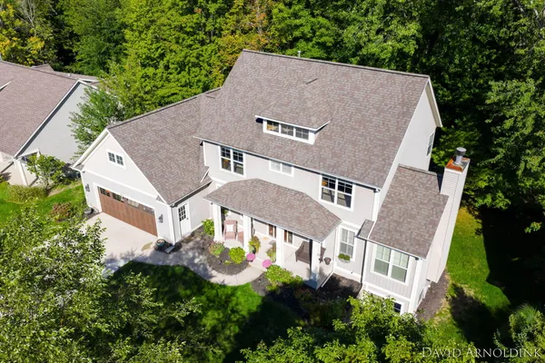 $734,900 | 461 Island View Drive, Holland, MI 49424