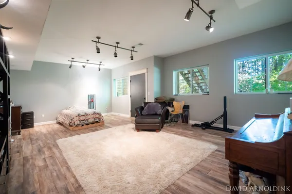 $734,900 | 461 Island View Drive, Holland, MI 49424