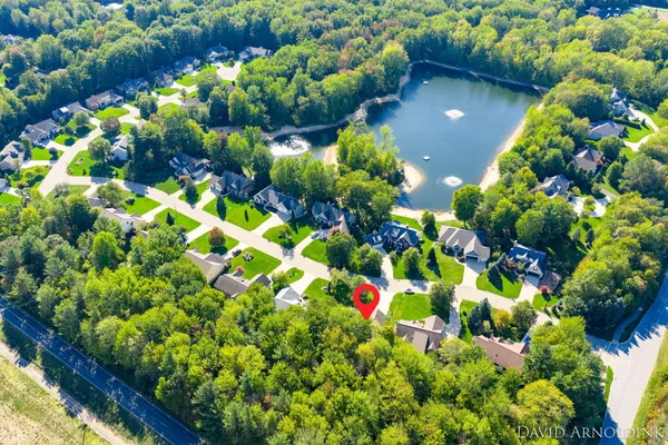 $734,900 | 461 Island View Drive, Holland, MI 49424