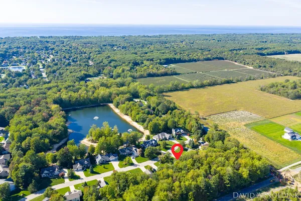 $734,900 | 461 Island View Drive, Holland, MI 49424