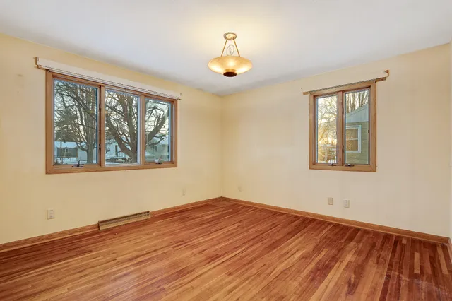 $235,000 | 217 Lake Street, Holmen, WI 54636