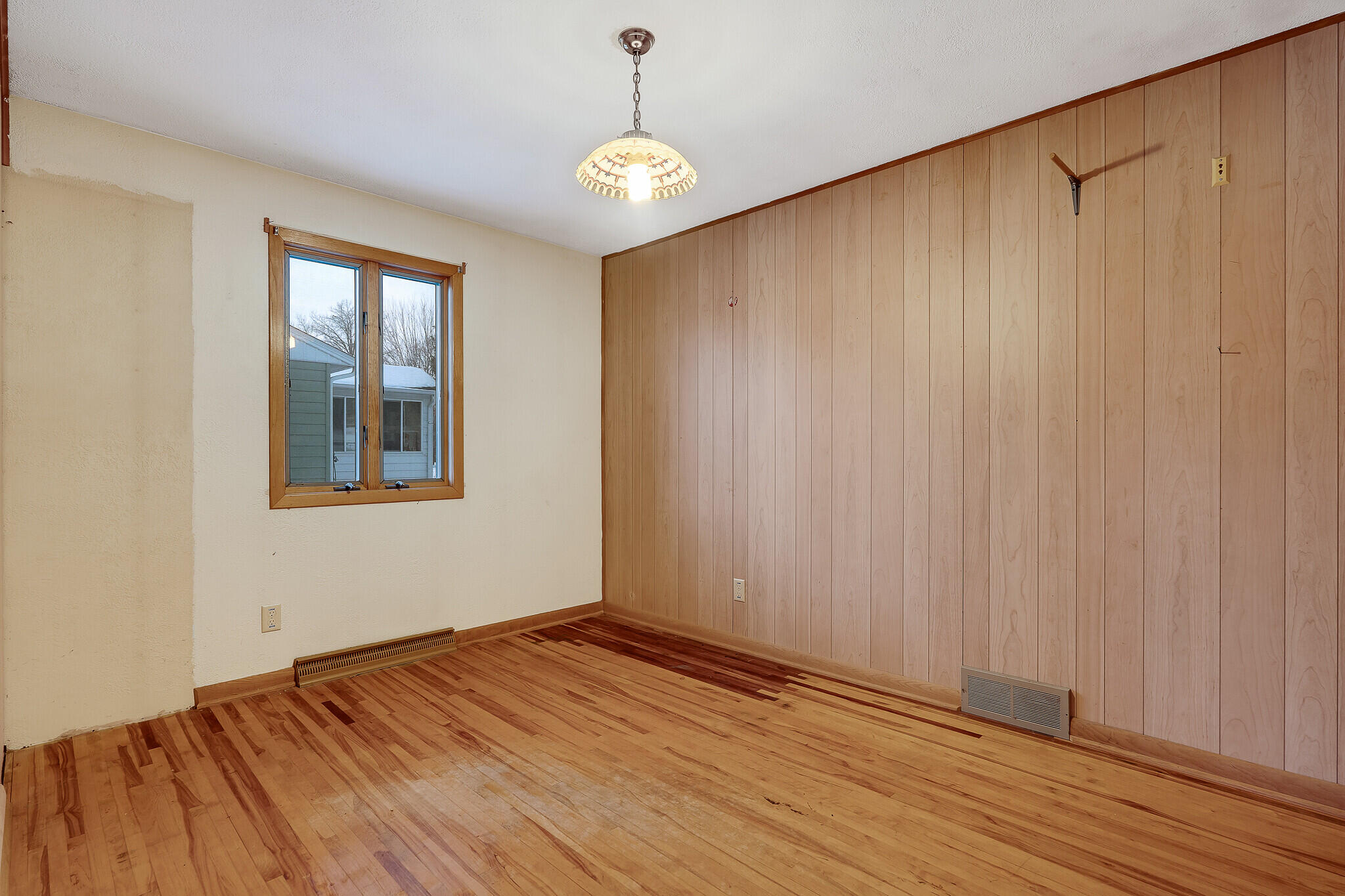 217 Lake Street Holmen, WI 54636 - Photo 14 of 31 Bedroom