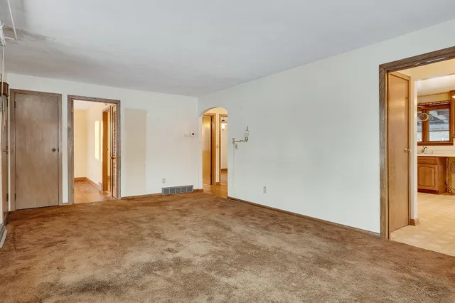 $235,000 | 217 Lake Street, Holmen, WI 54636