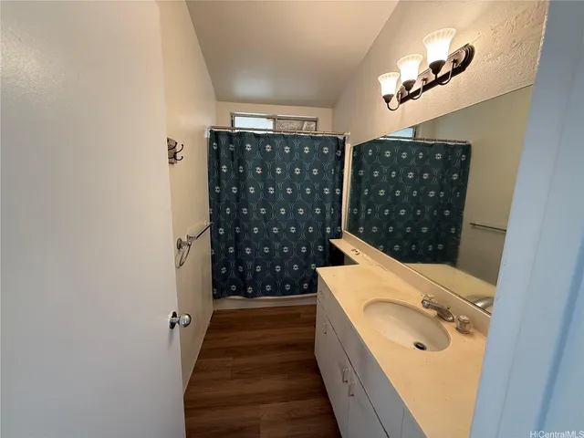 $2,750 | 91-1092 Pohahawai Street, Ewa Beach, HI 96706