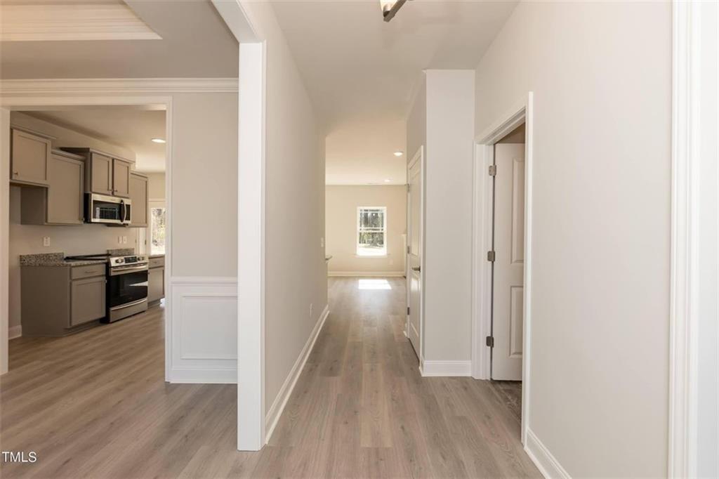 654 Bald Ridge Circle Demorest, GA 30535 - Photo 3 of 22 a view of a kitchen from the hallway