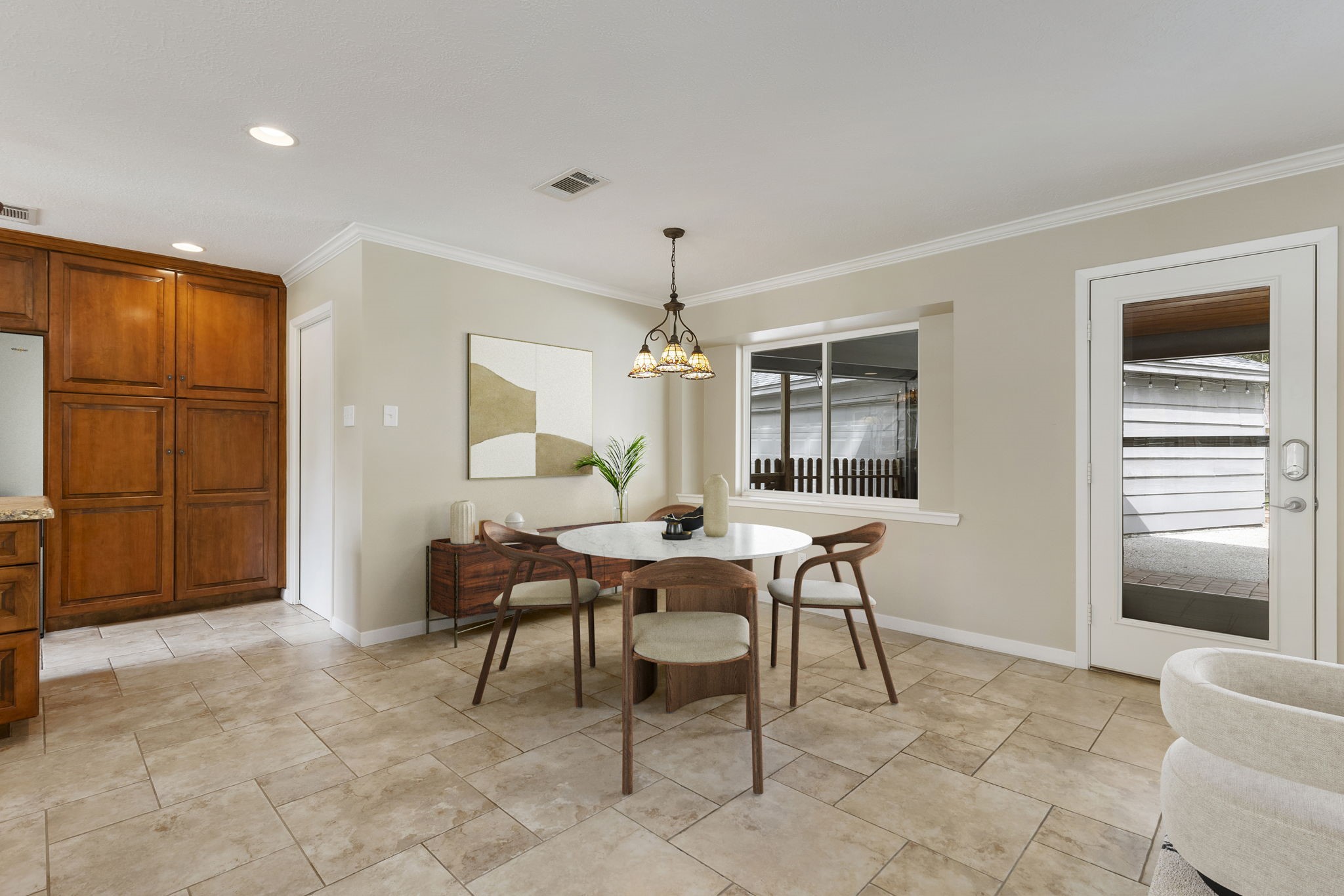6414 Hickorycrest Drive Spring, TX 77389 - Photo 15 of 49 a dining room with furniture and window