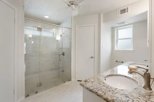 $525,000 | 6414 Hickorycrest Drive, Spring, TX 77389