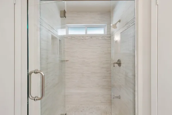 $525,000 | 6414 Hickorycrest Drive, Spring, TX 77389
