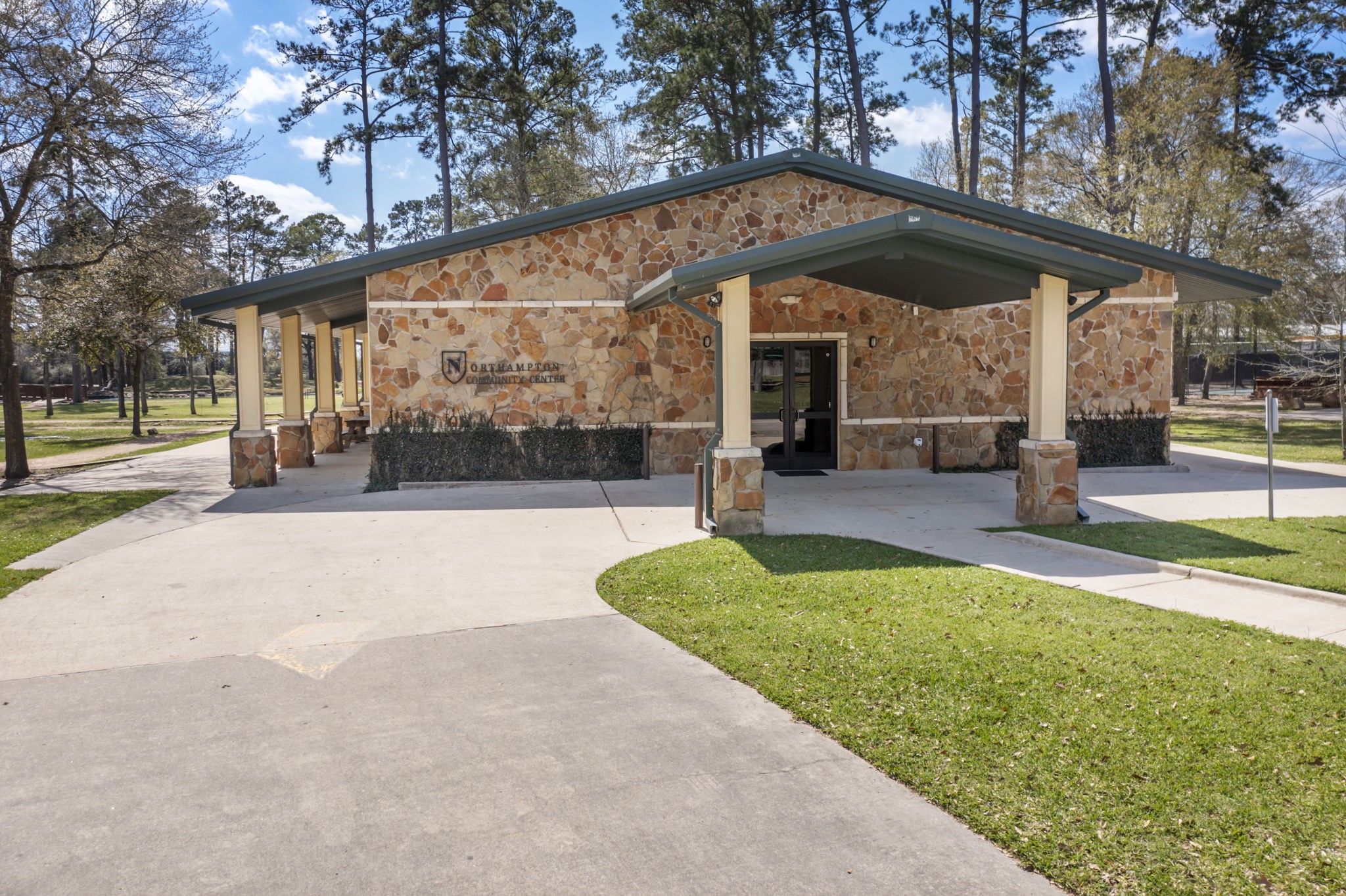 6414 Hickorycrest Drive Spring, TX 77389 - Photo 47 of 49 a view of a building with a park