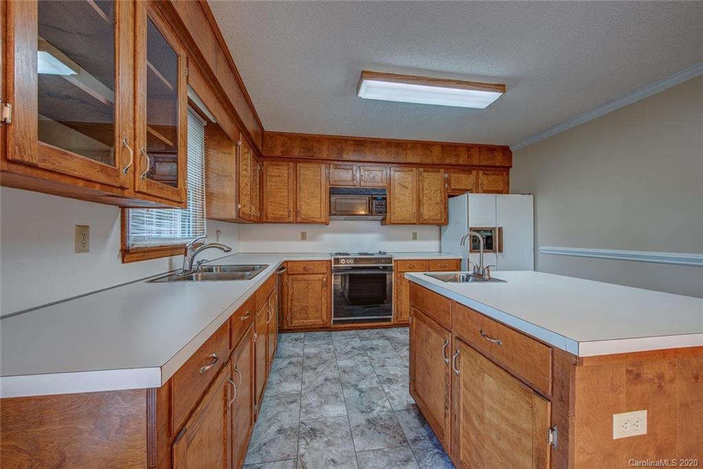 3501 Hickory Grove Road Gastonia, NC 28056 - Photo 6 of 32 Gallery Image 6