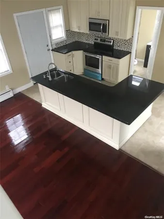 $3,295 | 175 Richmond Boulevard, Ronkonkoma, NY 11779