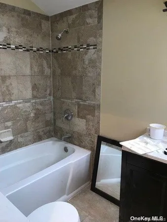 $3,295 | 175 Richmond Boulevard, Ronkonkoma, NY 11779