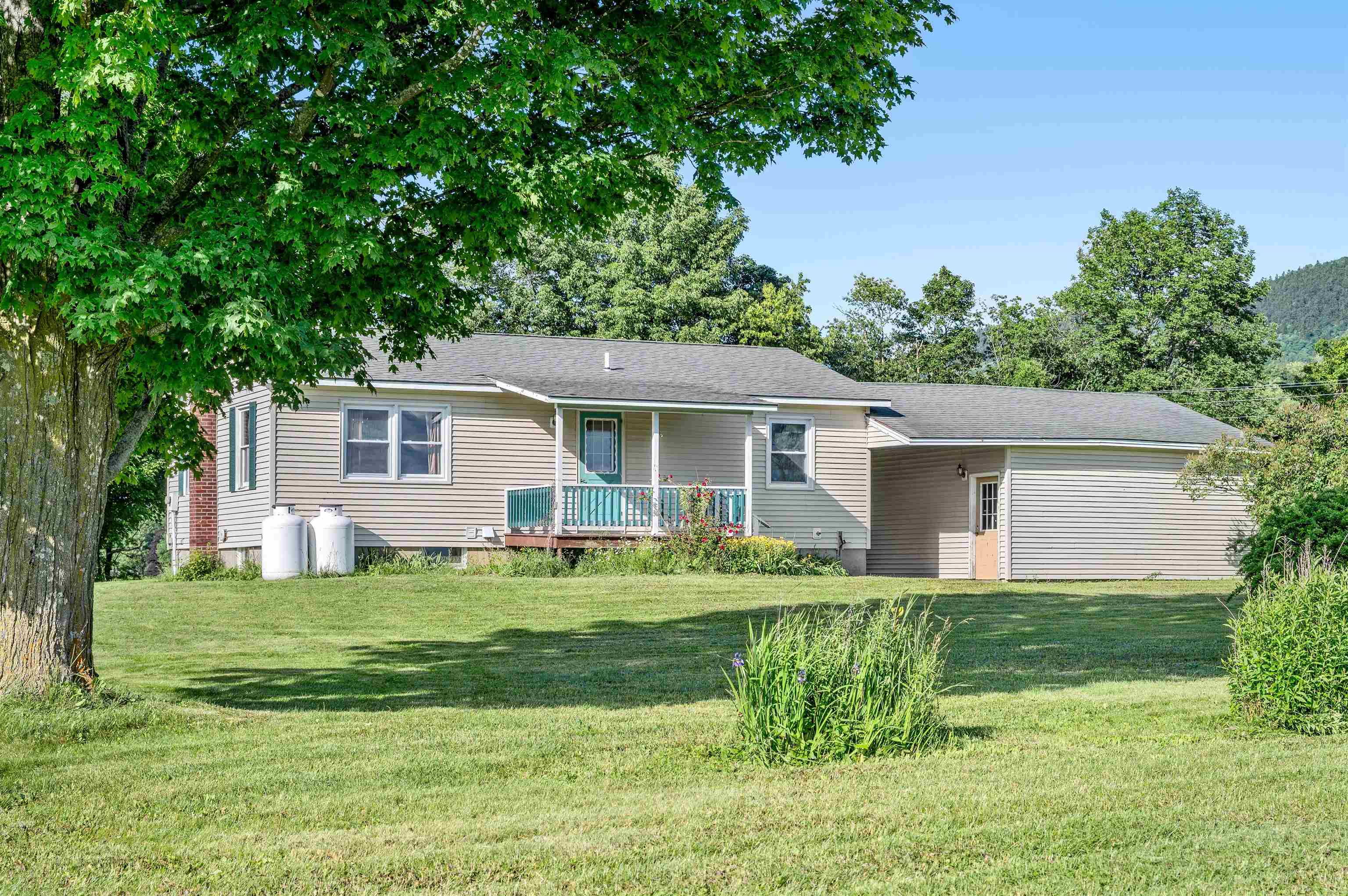 2480 East Warren Road Waitsfield, VT 05673 - Photo 26 of 37