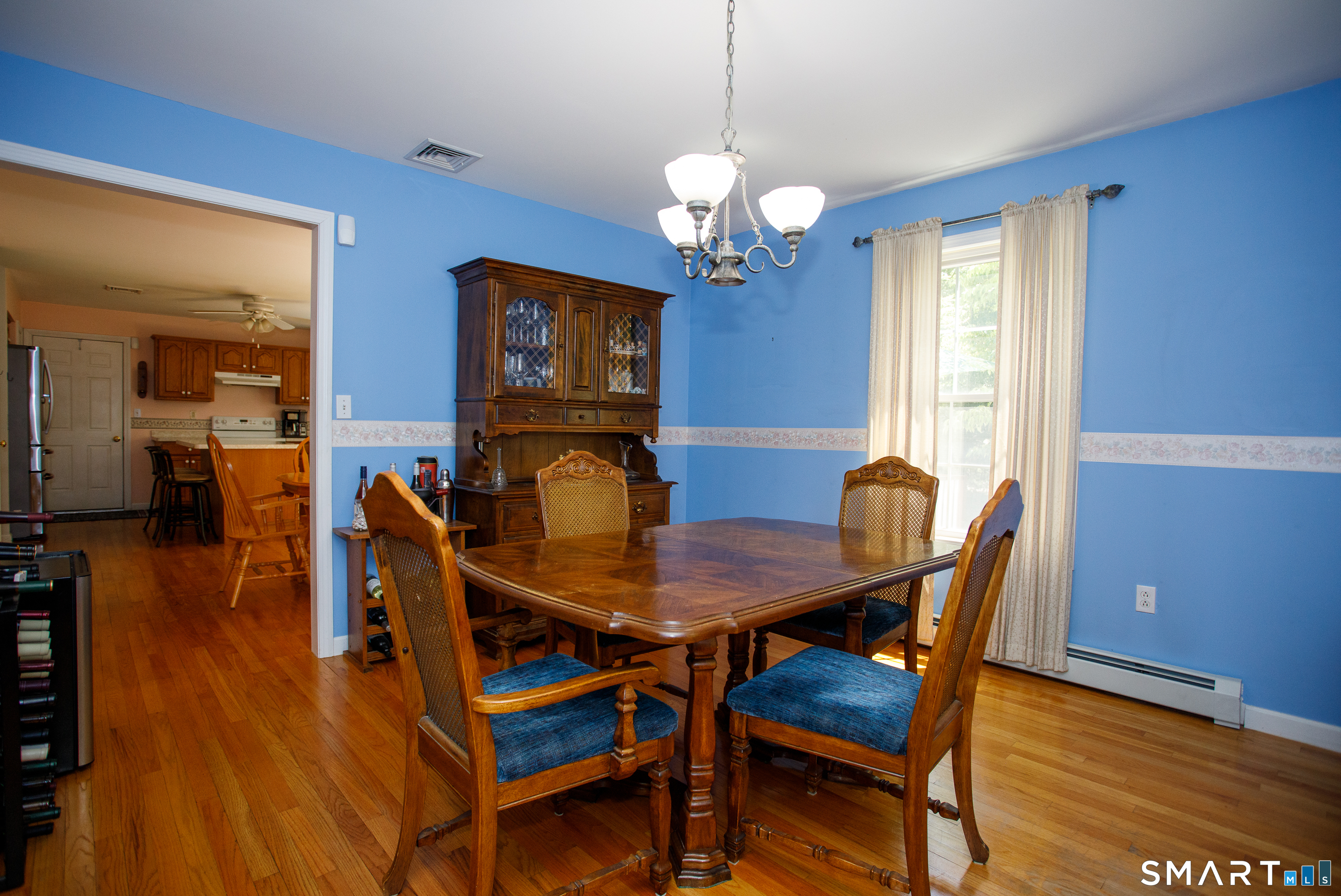 264 North Wawecus Hill Road Norwich, CT 06360 - Photo 9 of 29 WITH WOOD FLOORS